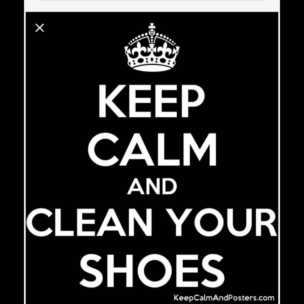 Friendly Reminder 🎈 When selling shoes... 👠👢